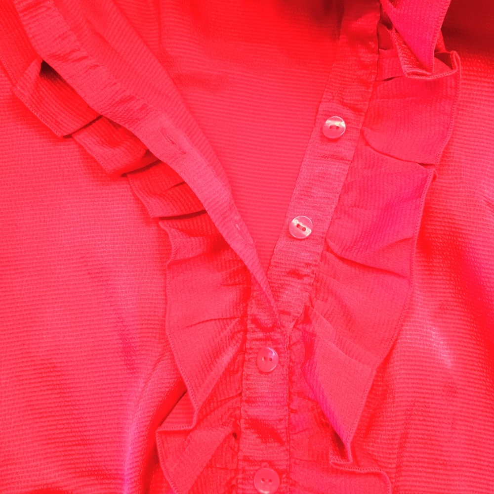 Women's Amy Wear Red Ruffle Short Sleeve Blouse Size Small - Picture 8 of 12